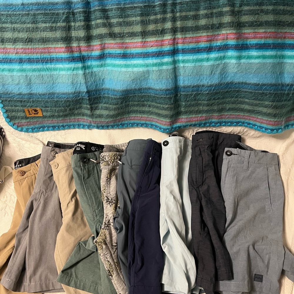 Billabong /Quicksilver ht  /oneill/abercrombie Shorts mainly size 8-10 boys